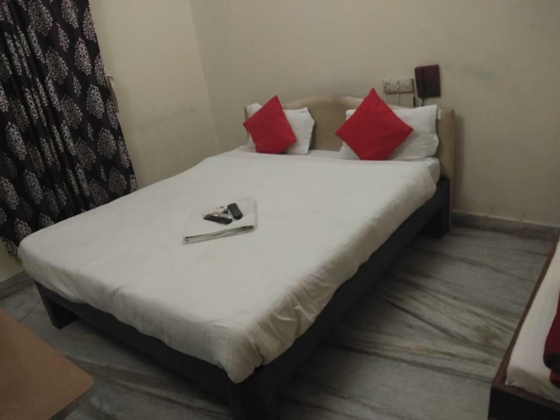 Raviz Inn Calcutta  Esterno foto